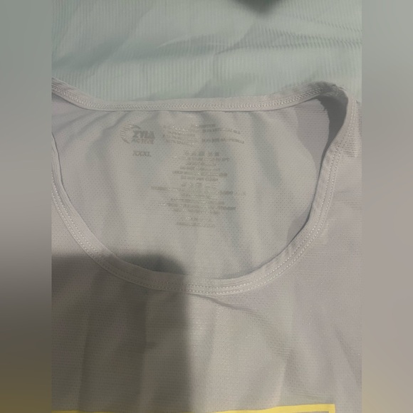 Zyia Active Tank - Picture 2 of 3